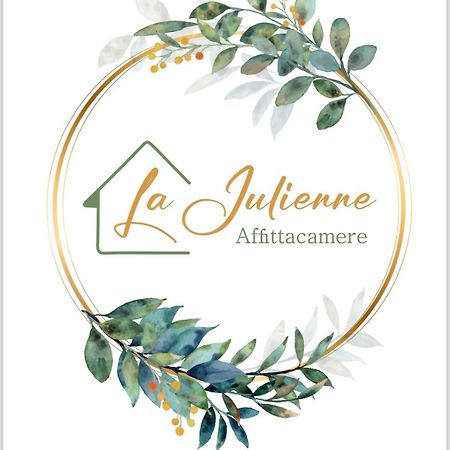 La Julienne Ac Napoli Eksteriør billede
